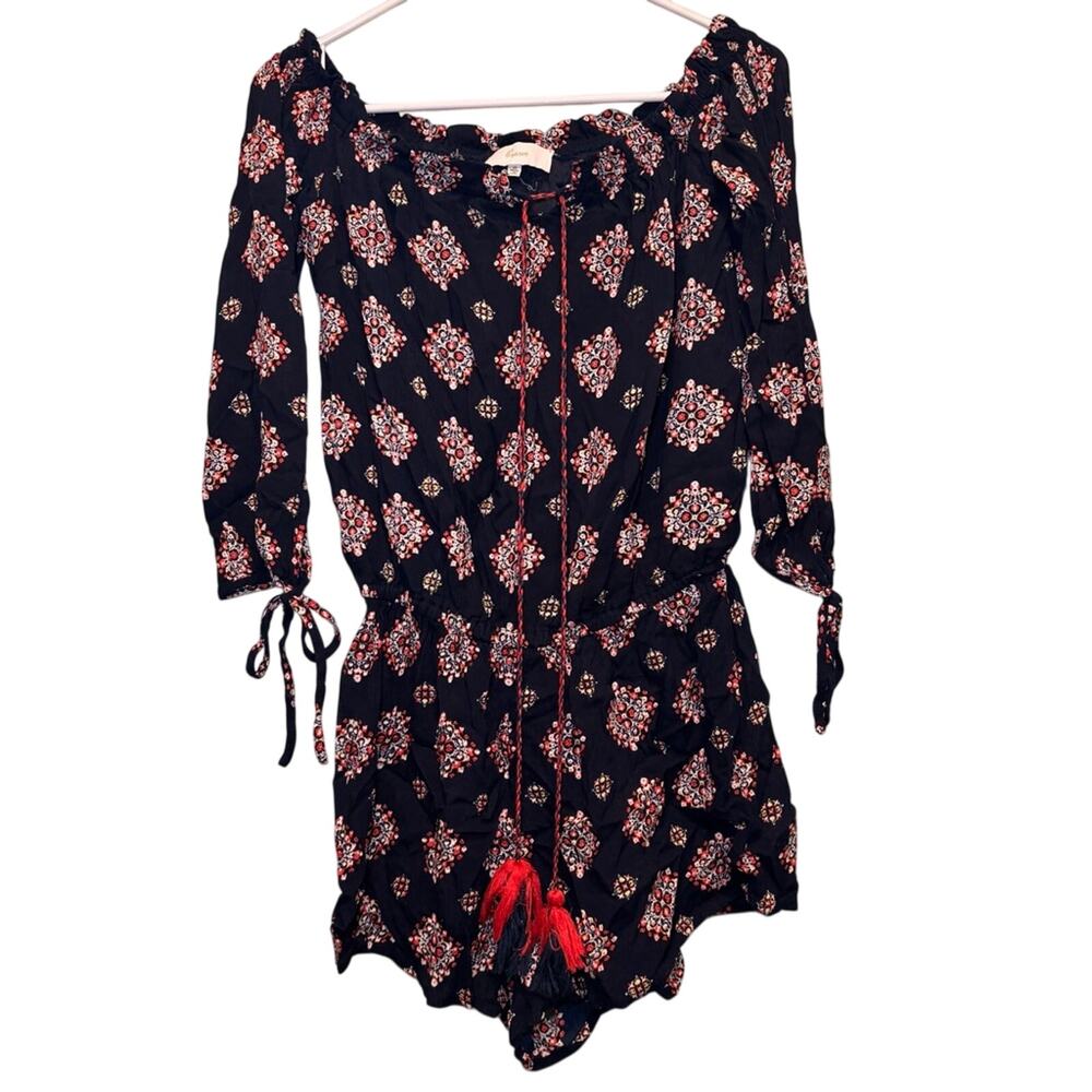 Women's Braeve Navy Red Patterned Off Shoulder Romper Size S